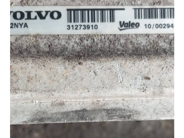 Интеркулер 31273910 Volvo S60