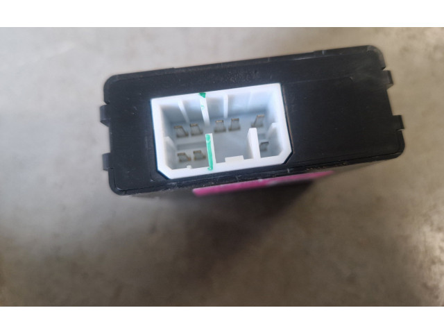 Блок управления MN141534 Mitsubishi L200