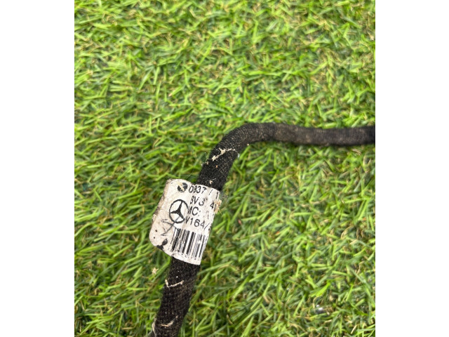 Зеркало электрическое Mercedes-Benz ML W164 2005 - 2011 года