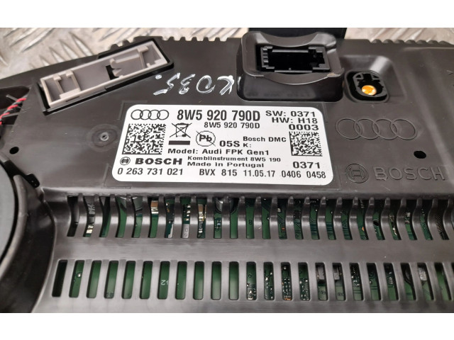 Панель приборов 8W5920790D, B2021 Audi Q5 SQ5
