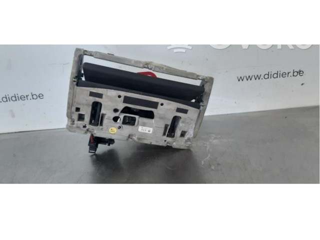 Дисплей 8V0919604C Audi A3 S3 8V