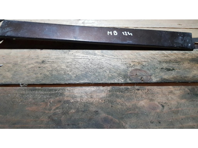 Отделка переднего фонаря