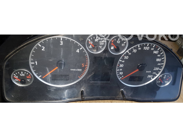 Панель приборов 110080128004 Audi A6 S6 C5 4B