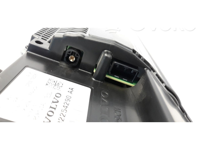 Přístrojová deska Volvo V60 2018 P32254290AA, 36010424