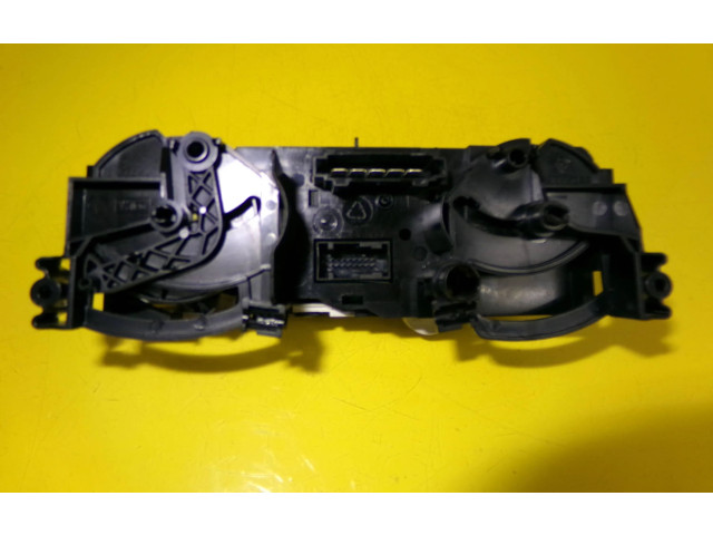 Блок управления климат-контролем 69657032 Mitsubishi Colt