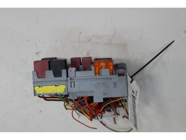 Блок предохранителей    Jeep Renegade    