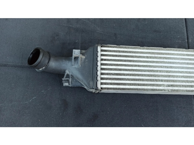 Интеркулер  8U0145803B   Audi Q3 8U 2.0