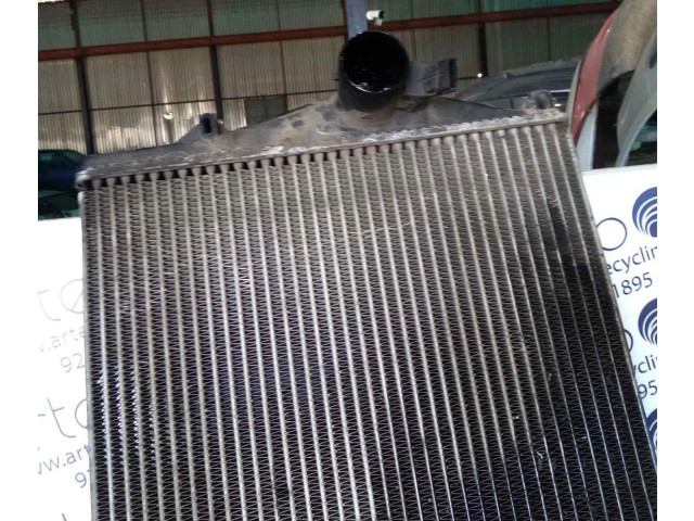 Интеркулер 31274554 Volvo XC70