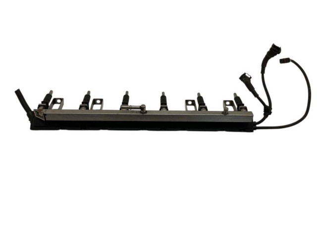 Топливная рампа 7542541, 7531634   BMW 3 E90 E91  