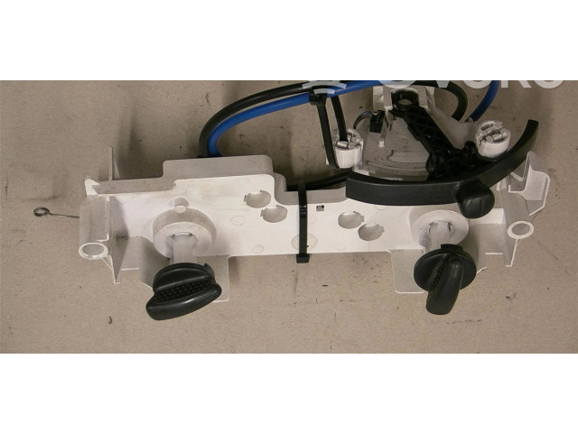 Блок управления кондиционера воздуха / климата/ печки (в салоне)