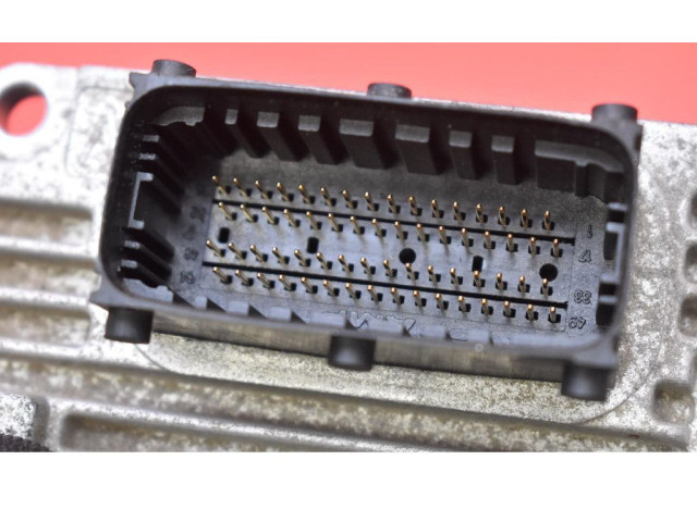 Блок управления двигателем Блок управления 51779527, 51779527 Fiat Albea