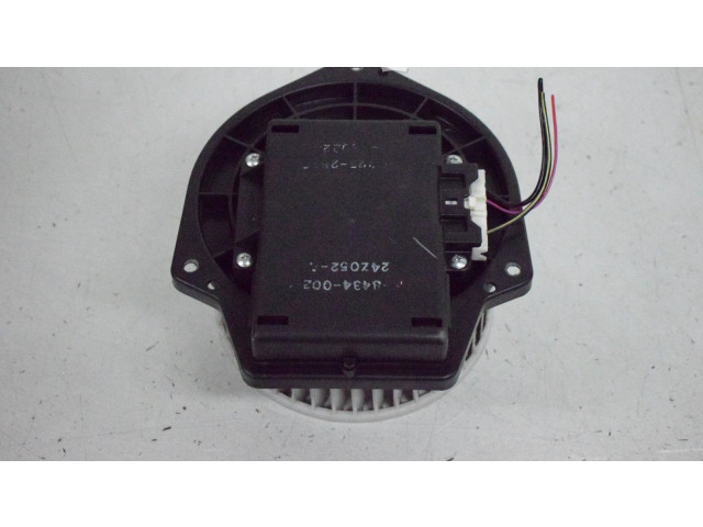 Вентилятор печки Subaru Forester SG