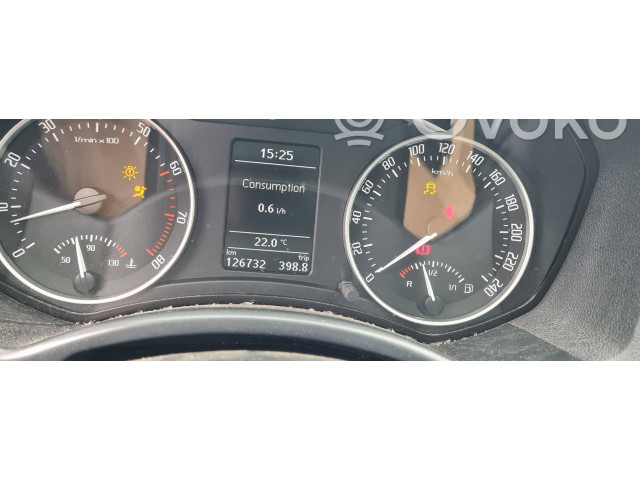 Панель приборов 1Z0920843B, 0989110289 Skoda Octavia Mk2 (1Z)