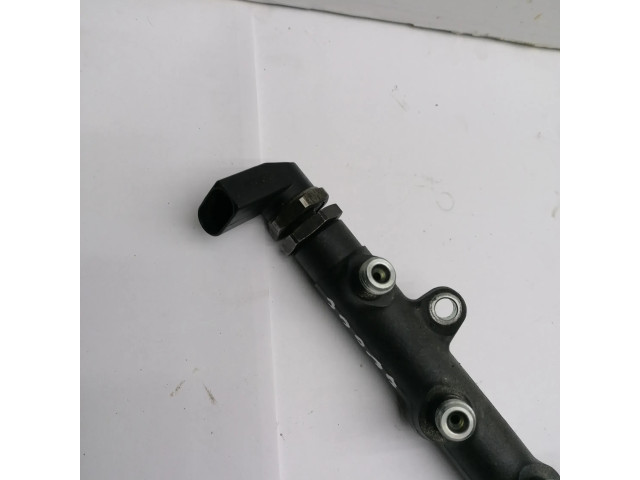 Vstřikovací lišta 0445216008, 7788679 BMW 7 E65 E66 pro naftový motor 3.0