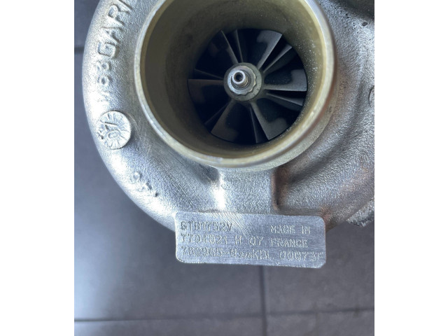 Turbodmychadlo Турбина 702965-8 BMW 5 E60 E61 N47D20A