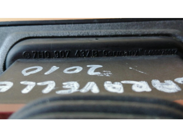 Контактное соединение дверей