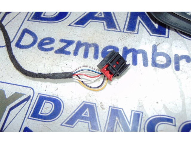 Зеркало электрическое Skoda Octavia Mk3 (5E) 2013 - 2019 года