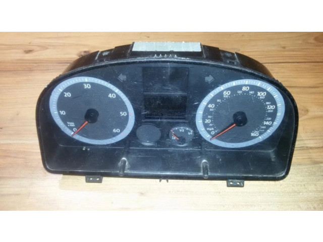 Přístrojová deska  Volkswagen Caddy 2004 v0021000, vwz7z0d0898820 2k0920941c  