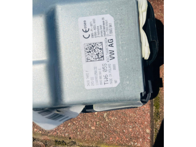 Подушка безопасности для колен 8W1857246, 8W1880918   Audi A5