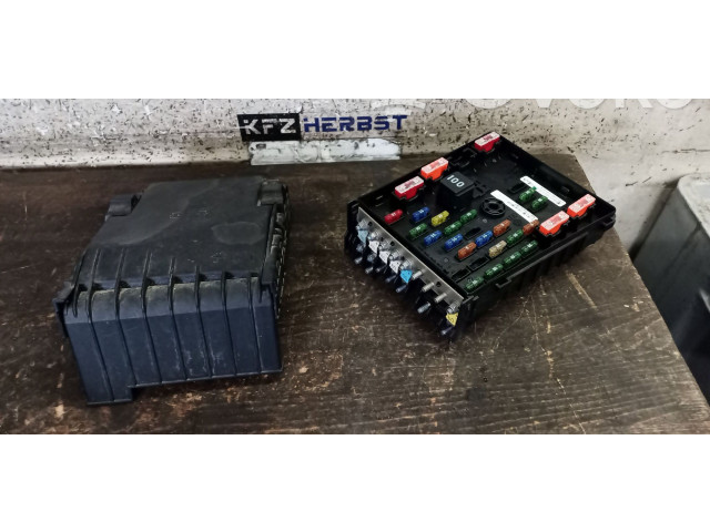 Pojistková skříňka 3C0937125, 3C0937125 Volkswagen Sharan 2011