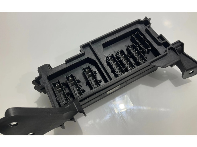 Pojistková skříňka A1645451740, 1645451740 Mercedes-Benz ML W164 2007