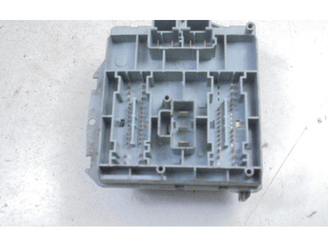 Рулевая рейка Ящик предохранителей (комплект) 51742419, 51742419 Alfa Romeo GTV - года