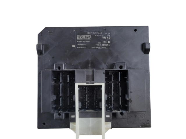 Блок комфорта 5Q0937084CF   Skoda Superb B8 (3V)   