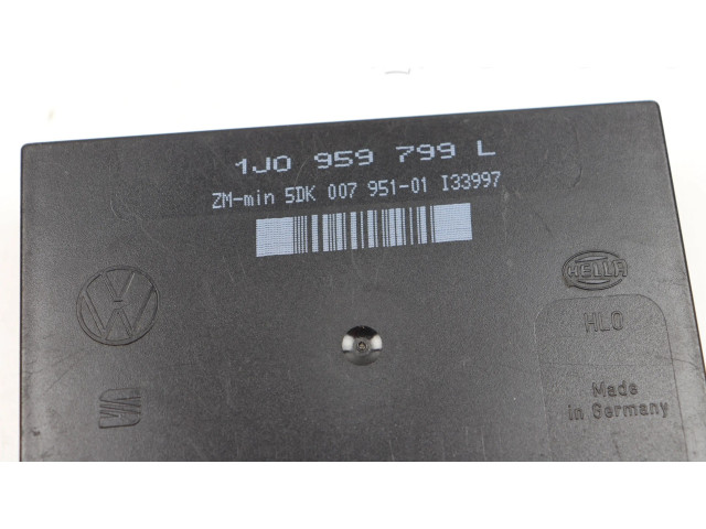 Блок управления двигателя 1J0959799L, 5DK007951-01   Skoda Octavia Mk1 (1U)