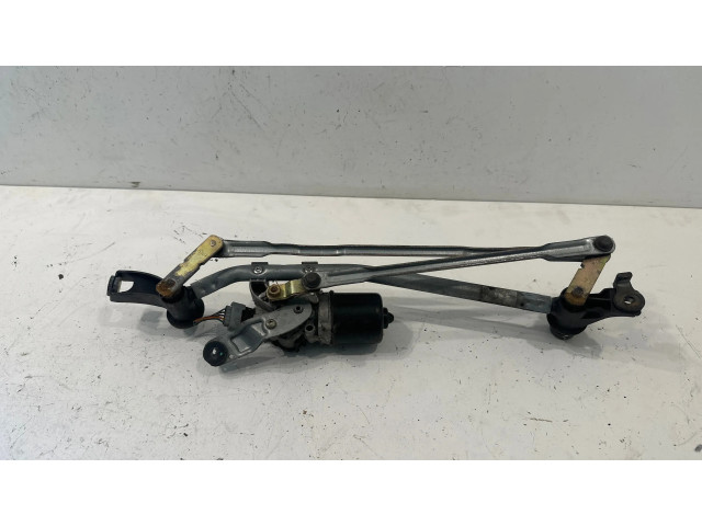 Volant Nissan Almera N16 2005 53630142