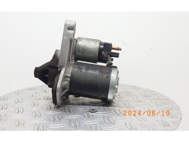 Стартер     233000779R    Dacia Sandero 