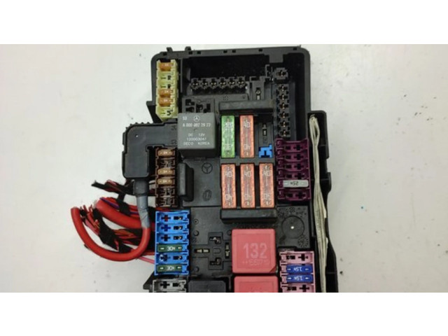   Pojistková skříňka A2059068501   Mercedes-Benz C W205 2016