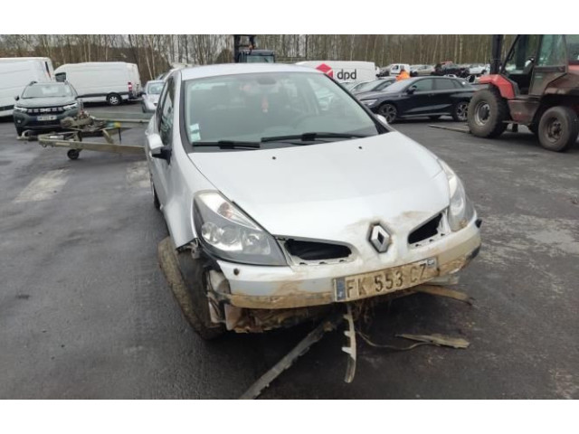 Модуль управления BSM 8201054131 Renault Clio III