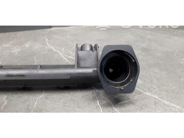 Топливная рампа 7700870914 Renault Clio II