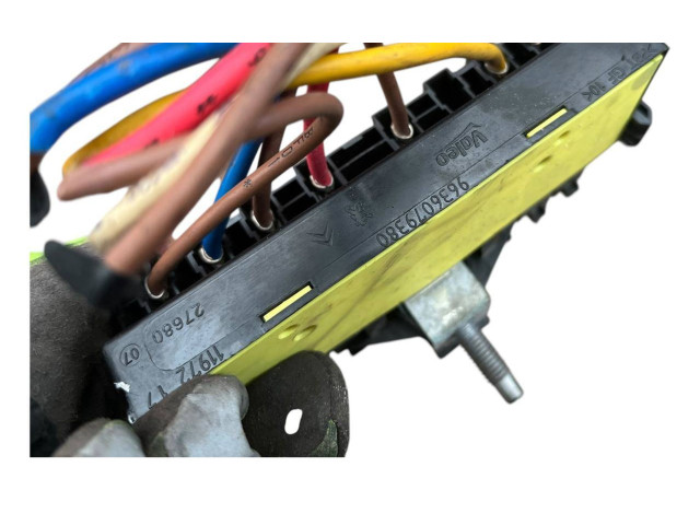 Форсунка 9636079380    Citroen C4 Grand Picasso   