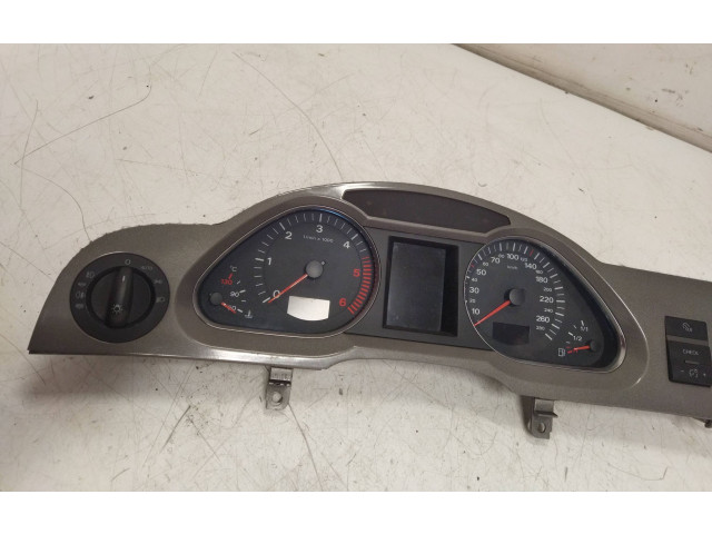 Панель приборов 5550007301   Audi A6 S6 C6 4F       