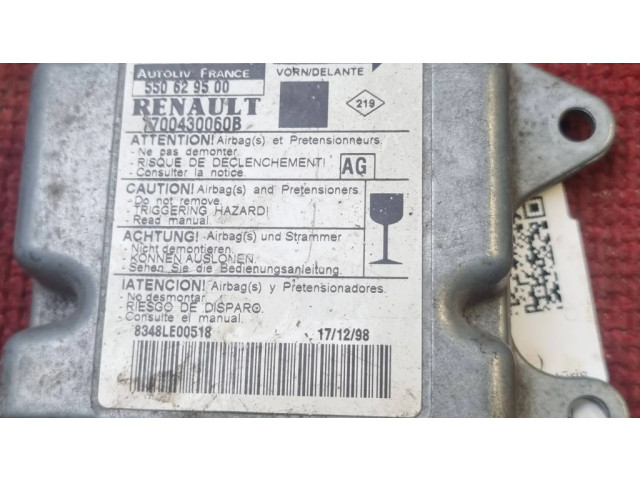 Блок подушек безопасности 7700430060B, 8348LE00518   Renault Megane I