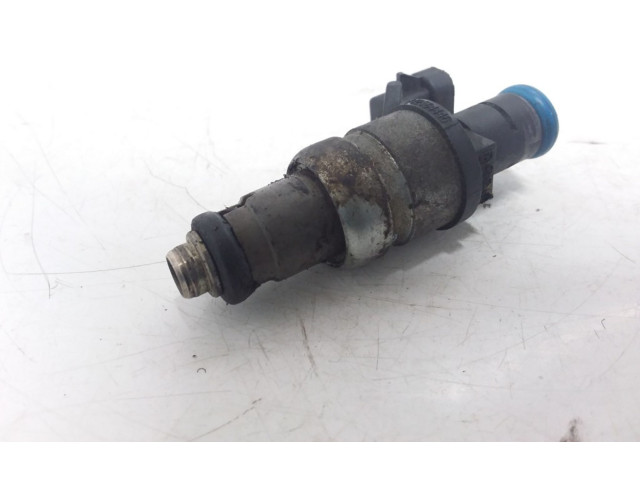 Vstřikovač 12564446 Opel Vectra C pro benzínový motor 2.2 z22se