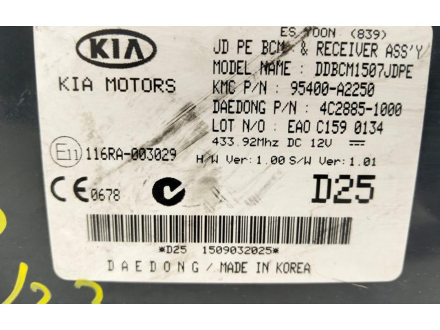 Блок управления двигателя 116RA003029 KIA Ceed