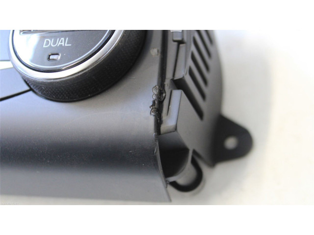 Блок управления климат-контролем 2470629, JX7T18C612HF   Ford Focus