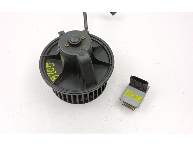 Вентилятор печки    357819021   Volkswagen Transporter - Caravelle T4