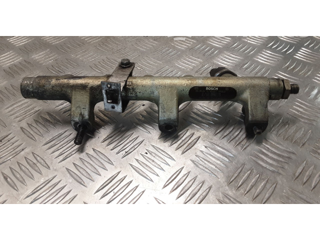 Vstřikovací lišta 0445214018, 8200010077 Renault Espace - Grand espace IV pro naftový motor 2.2