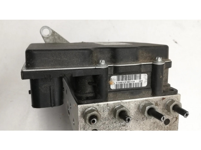 Jednotka ABS 6795188 BMW X1 E84 2011