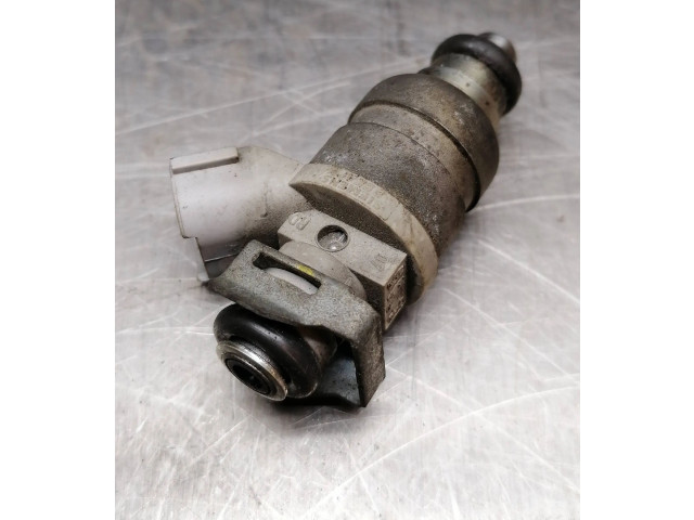 Форсунка MR988977 Mitsubishi Lancer X