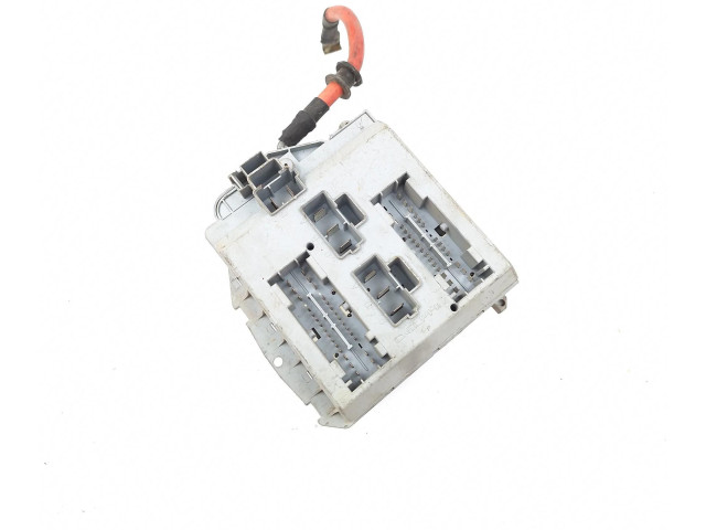 Блок предохранителей 46809993, 46520431 Fiat Albea