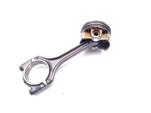  Поршень с шатуном CJZC CJZC  Skoda Fabia Mk3 (NJ)  