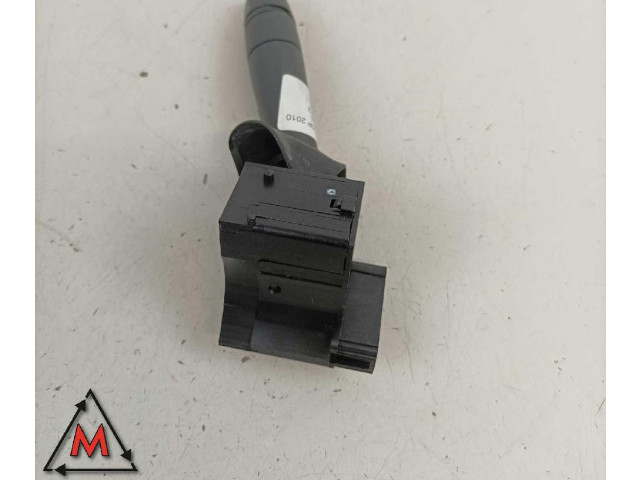 Ручка стеклоочистителей 8200792584, 901057666 Dacia Sandero