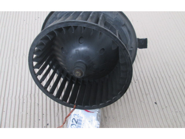 Вентилятор печки Volkswagen Jetta II