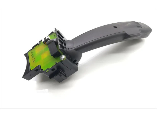 Ручка стеклоочистителей 17D770   Volvo C30