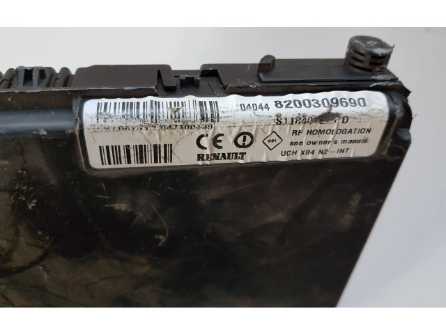 Блок комфорта 8200309690 Renault Scenic III - Grand scenic III