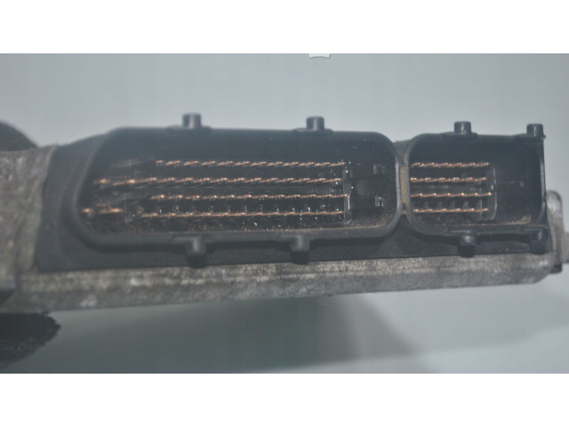 Блок управления двигателя 038906018GM, 0281010181   Skoda Octavia Mk1 (1U)